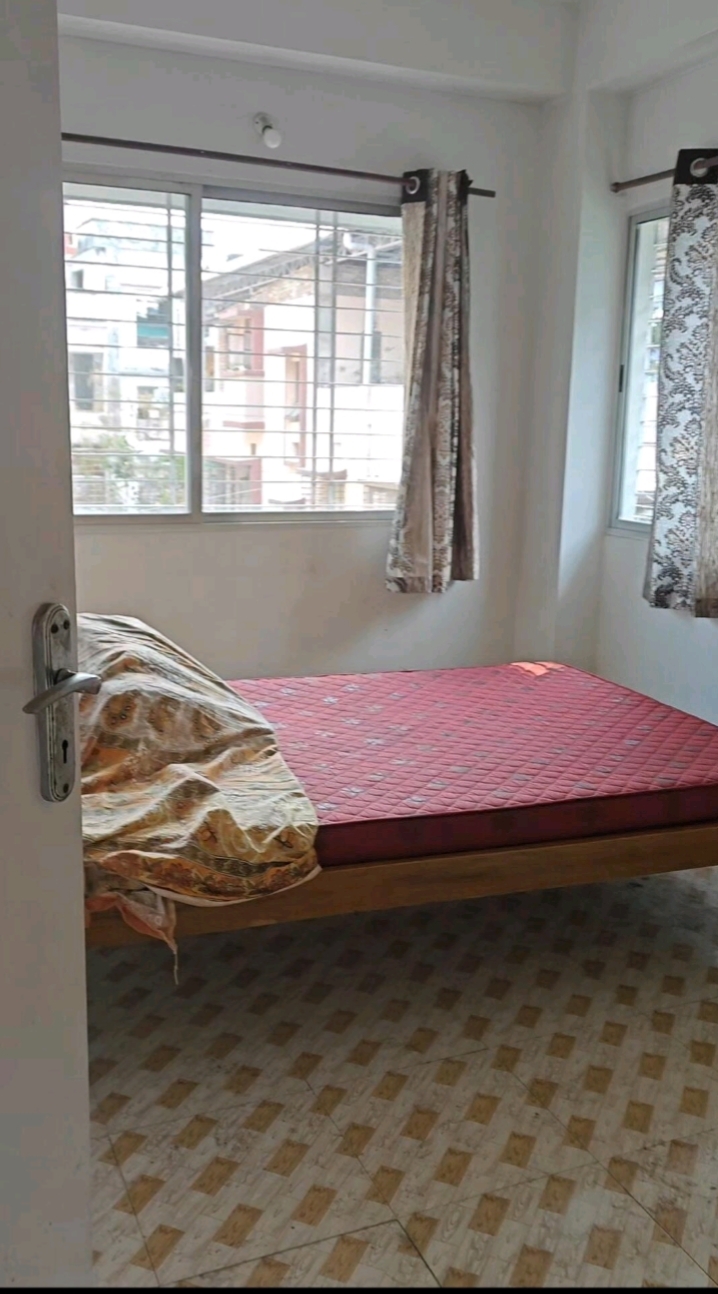 2 BHK Flat for Rent in Hakim Para | Semi Furnished Apartment in Siliguri